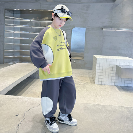 Hot Edition Bear & B631-Drawstring Colorblock Sweatshirt Set