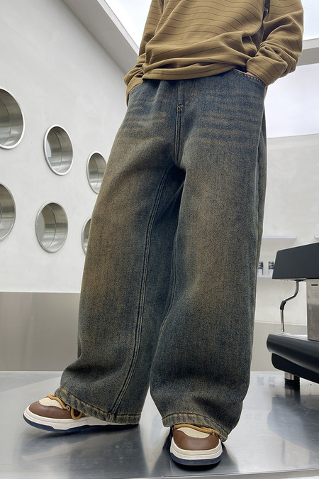 Bama Bama & BM-9-851 vintage jeans