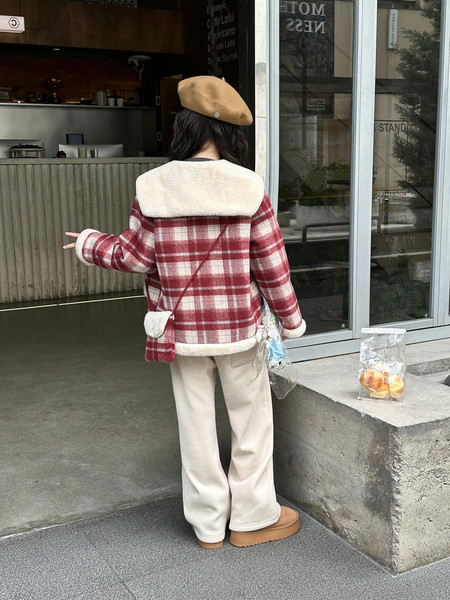 Blue Bell & Korean version of the bag plaid fur one