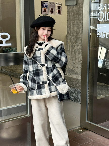 Blue Bell & Korean version of the bag plaid fur one